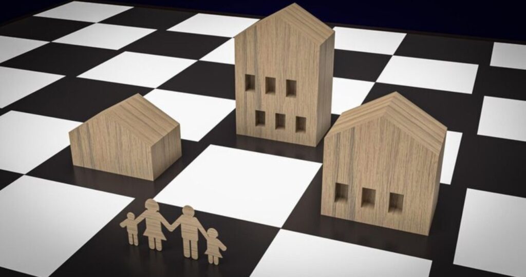 The Significance of Casteò in Socio-economic Status